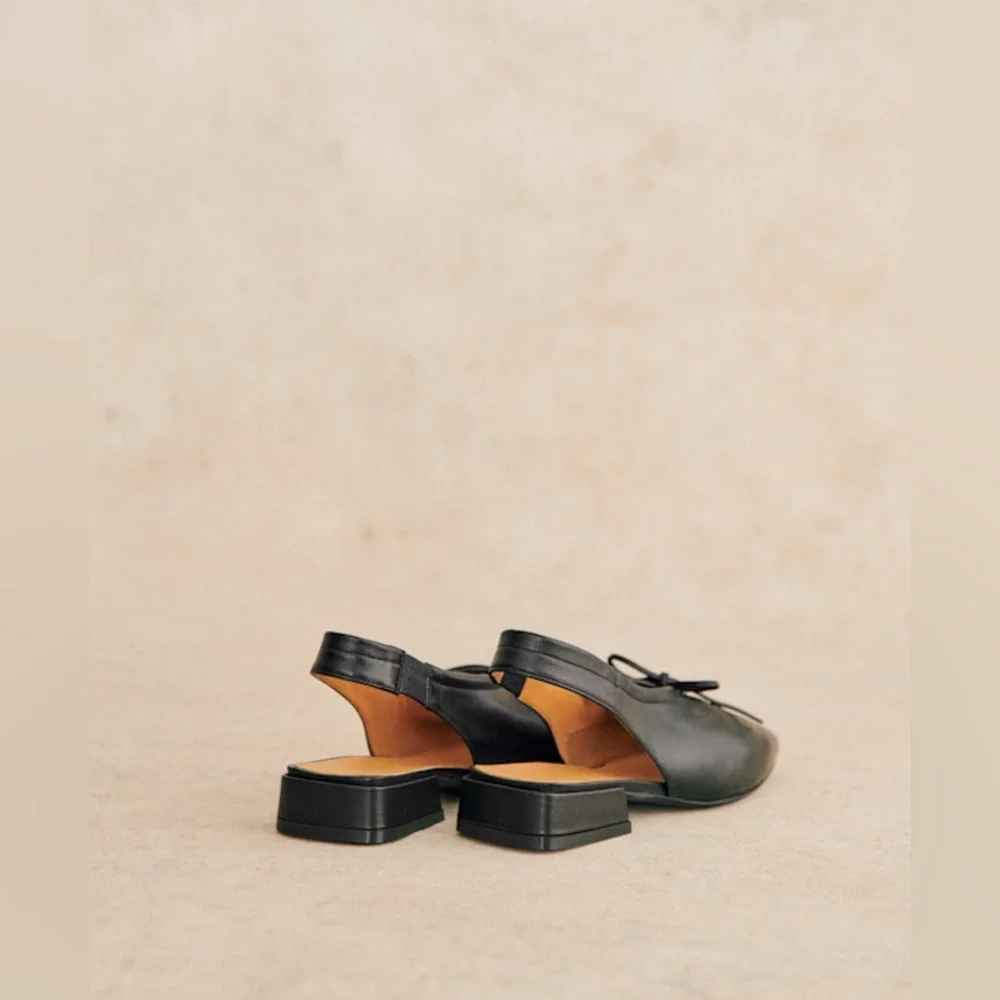 Sézane Philippine Low Mary Janes Smooth Ovine Leather in Smooth Black - Picture 3 of 11